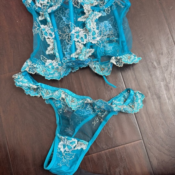 Nasty gal 2pc Elegant Blue Lace Lingerie Set corset Fairycore luxury S - Picture 4 of 8